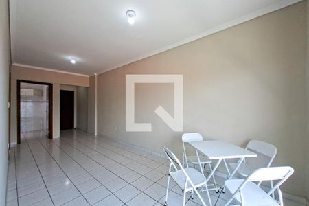Sala de apartamento para alugar com 1 quarto, 50m² em Vila Tupi, Praia Grande