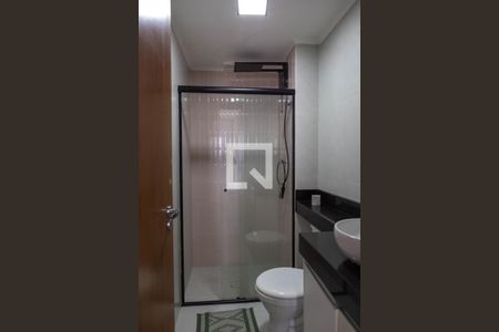 Banheiro de kitnet/studio para alugar com 1 quarto, 34m² em Vila Galvão, Guarulhos