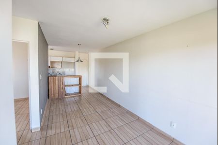 Sala de apartamento para alugar com 2 quartos, 53m² em Parque Santo Antonio, Taubaté
