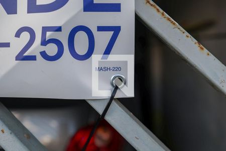 Placa de casa à venda com 2 quartos, 180m² em Jardim São Roque, São Paulo