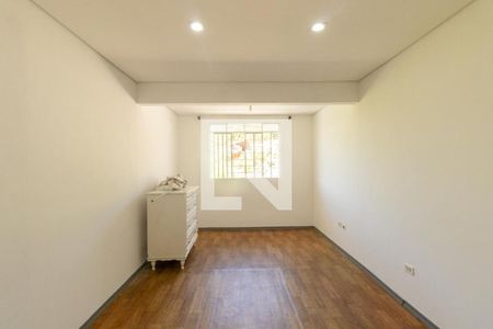 Quarto  de kitnet/studio para alugar com 1 quarto, 40m² em Santa Quiteria, Curitiba