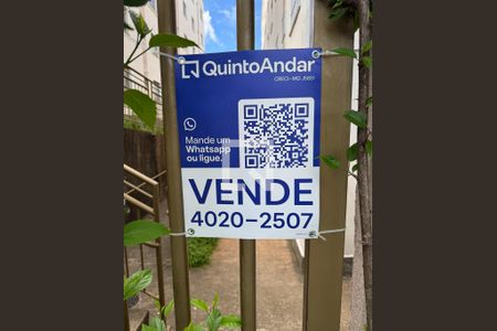 Apartamento à venda com 2 quartos, 44m² em Califórnia, Contagem