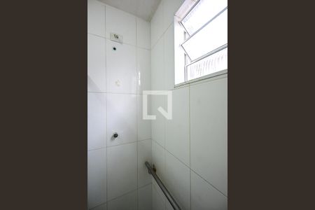 Banheiro 1 de casa para alugar com 5 quartos, 180m² em Vila Ernesto, São Paulo