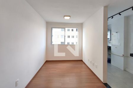 Sala de apartamento para alugar com 2 quartos, 44m² em Vila Satúrnia, Campinas