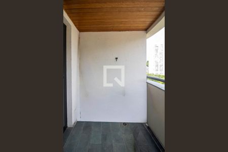 Varanda  de apartamento para alugar com 3 quartos, 83m² em Vila Suzana, São Paulo