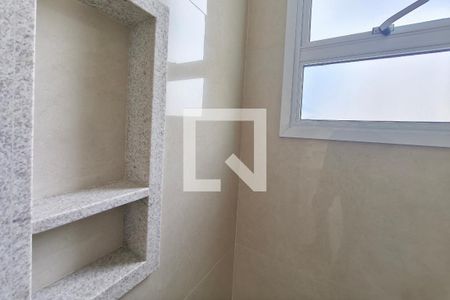 Banheiro Social de apartamento à venda com 2 quartos, 90m² em Jardim Aurelia, Campinas