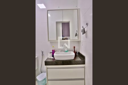 Banheiro do Quarto 1 de casa para alugar com 2 quartos, 130m² em Vila Regente Feijó, São Paulo