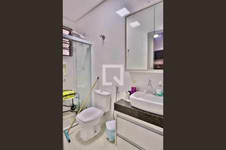 Banheiro do Quarto 1 de casa para alugar com 2 quartos, 130m² em Vila Regente Feijó, São Paulo