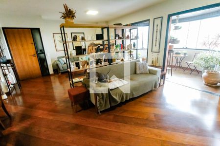 Sala de apartamento à venda com 3 quartos, 133m² em Morumbi, São Paulo