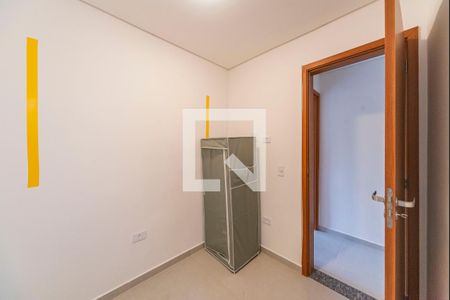 Quarto 1 de apartamento para alugar com 2 quartos, 57m² em Jardim Santo Antônio, Santo André