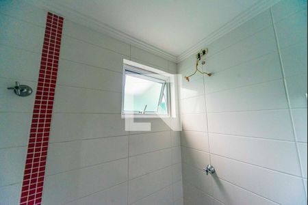 Banheiro Social de apartamento à venda com 2 quartos, 47m² em Parque Novo Oratório, Santo André