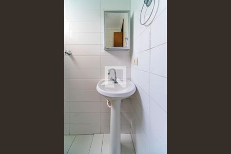 Banheiro Social de apartamento à venda com 2 quartos, 47m² em Parque Novo Oratório, Santo André