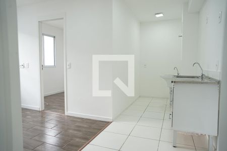Cozinha e Área de Serviço de apartamento para alugar com 2 quartos, 36m² em Vila Flora, Guarulhos
