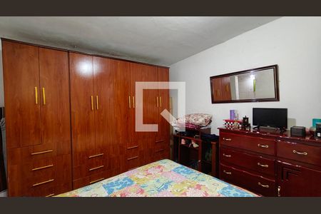 Suíte de casa à venda com 7 quartos, 264m² em Vila Bancaria Munhoz, São Paulo