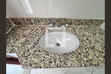 Suite 1- Banheiro de casa de condomínio para alugar com 3 quartos, 320m² em Vargem Grande, Rio de Janeiro