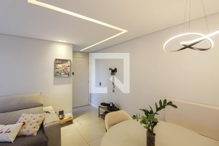 Sala de apartamento à venda com 2 quartos, 60m² em Castelo, Belo Horizonte