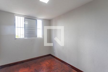 Quarto 1  de apartamento para alugar com 2 quartos, 55m² em Jardim Prudência, Diadema