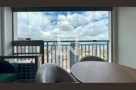 Varanda de kitnet/studio para alugar com 1 quarto, 26m² em Pompeia, São Paulo