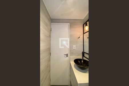 Banheiro da Suíte de apartamento para alugar com 2 quartos, 65m² em Chácara Santo Antônio, São Paulo