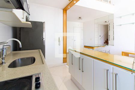 Cozinha / Área de Serviço de apartamento para alugar com 1 quarto, 44m² em Pompeia, São Paulo