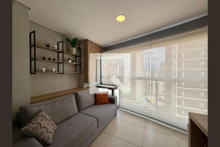 Sala  de kitnet/studio à venda com 0 quarto, 32m² em Jardim das Acacias, São Paulo