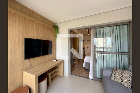 Sala  de kitnet/studio à venda com 0 quarto, 32m² em Jardim das Acacias, São Paulo