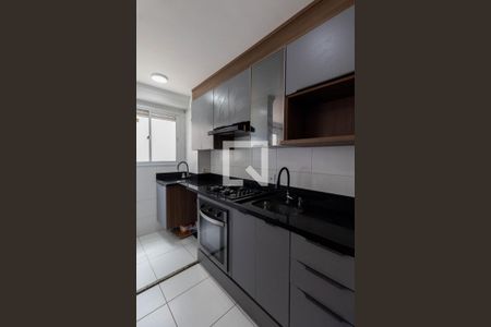 Sala/Cozinha/Área de Serviço  de apartamento para alugar com 2 quartos, 40m² em Itaquera, São Paulo