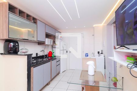 Sala/Cozinha de apartamento para alugar com 2 quartos, 45m² em Itaquera, São Paulo