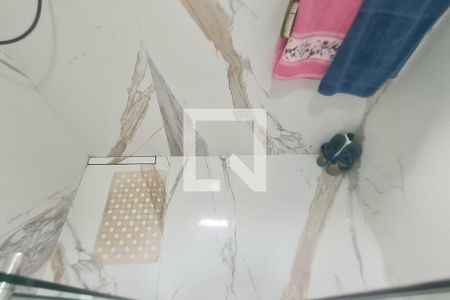 Banheiro da Suíte de casa à venda com 3 quartos, 158m² em Jardim Bebedouro, Guarulhos