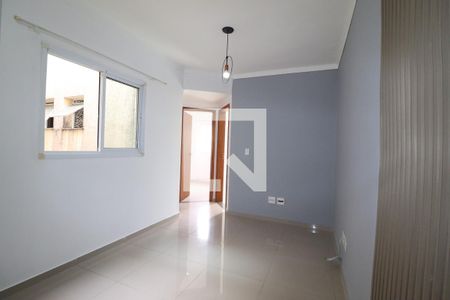 Sala de apartamento à venda com 2 quartos, 78m² em Vila Vitória, Santo André