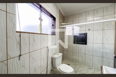 Banheiro da Suíte de casa para alugar com 3 quartos, 296m² em Cidade Líder, São Paulo