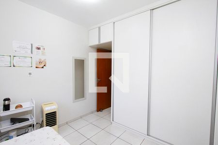 Quarto 1 de apartamento para alugar com 3 quartos, 90m² em Salgado Filho, Belo Horizonte