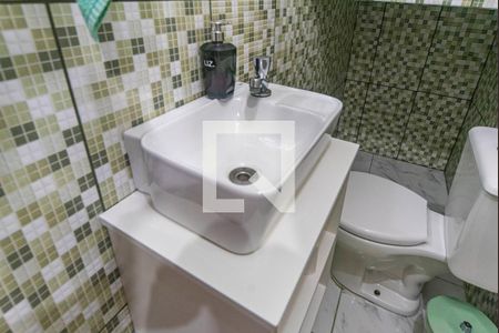 Lavabo de casa à venda com 4 quartos, 250m² em Parque Gerassi, Santo André