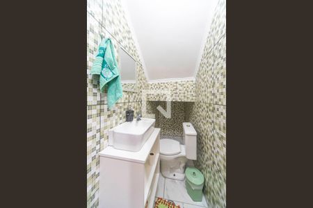 Lavabo de casa à venda com 4 quartos, 250m² em Parque Gerassi, Santo André