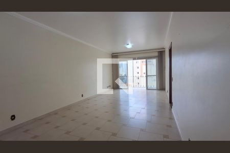 Sala de apartamento à venda com 3 quartos, 134m² em Cambuí, Campinas