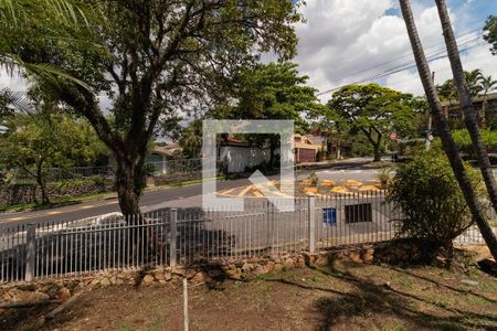 Vista da Sala de casa à venda com 3 quartos, 412m² em Vila Ipojuca, São Paulo