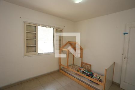 quarto 1 de casa para alugar com 2 quartos, 140m² em Jardim Maria Rosa, Taboão da Serra