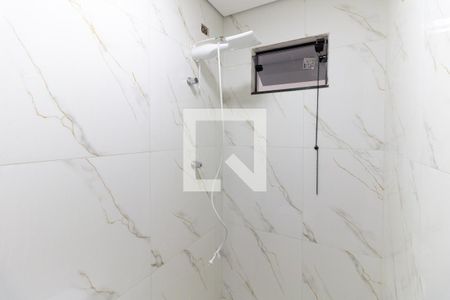 Banheiro  de kitnet/studio para alugar com 1 quarto, 38m² em Vila Moraes, São Paulo