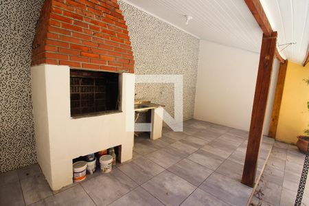 Varanda de casa à venda com 4 quartos, 98m² em Hípica, Porto Alegre