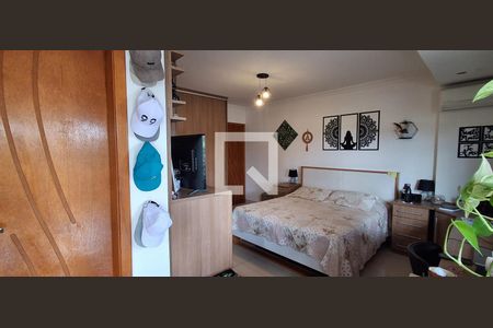 Suíte  de casa à venda com 3 quartos, 200m² em Jardim Orlandina, São Bernardo do Campo