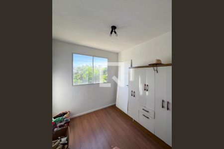 Quarto 2 de apartamento para alugar com 2 quartos, 44m² em Parque Bristol, São Paulo