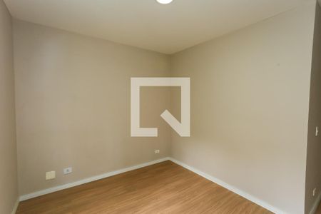 quarto 1 de apartamento para alugar com 3 quartos, 59m² em Parque Monte Alegre, Taboão da Serra