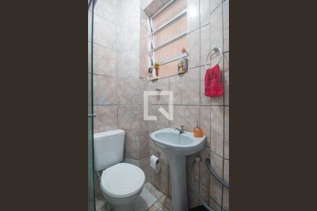 Banheiro de apartamento para alugar com 1 quarto, 31m² em Centro Histórico, Porto Alegre