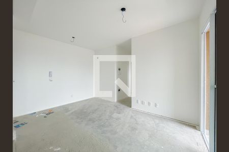 Sala de apartamento à venda com 3 quartos, 67m² em Vila Osasco, Osasco