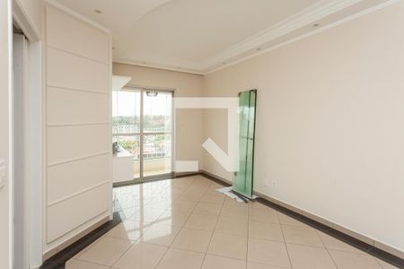Sala de apartamento para alugar com 3 quartos, 73m² em Vila Isa, São Paulo