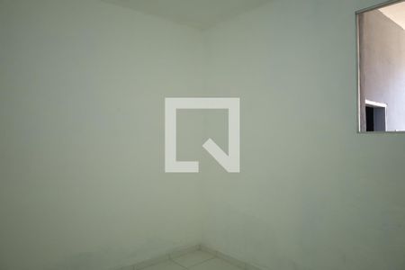 Quarto 2 de casa para alugar com 2 quartos, 80m² em Vila Santista, São Paulo