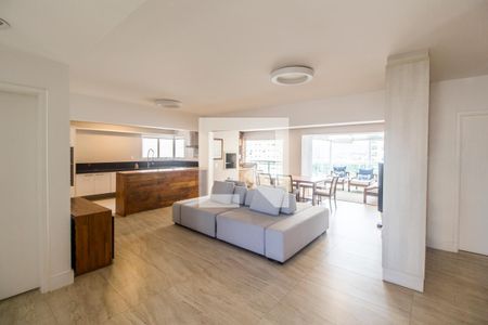 Sala  de apartamento para alugar com 3 quartos, 176m² em Alphaville Empresarial, Barueri