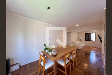 Sala de apartamento à venda com 3 quartos, 110m² em Campo Belo, São Paulo