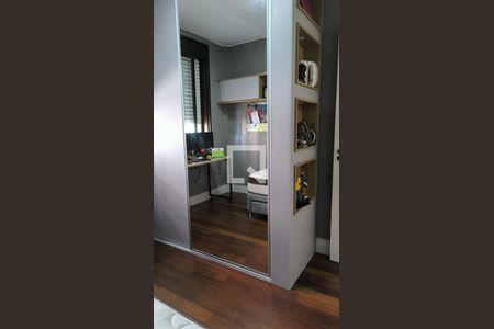 Apartamento à venda com 2 quartos, 76m² em Menino Deus, Porto Alegre