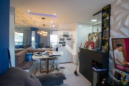 Sala de apartamento para alugar com 2 quartos, 44m² em Irajá, Rio de Janeiro